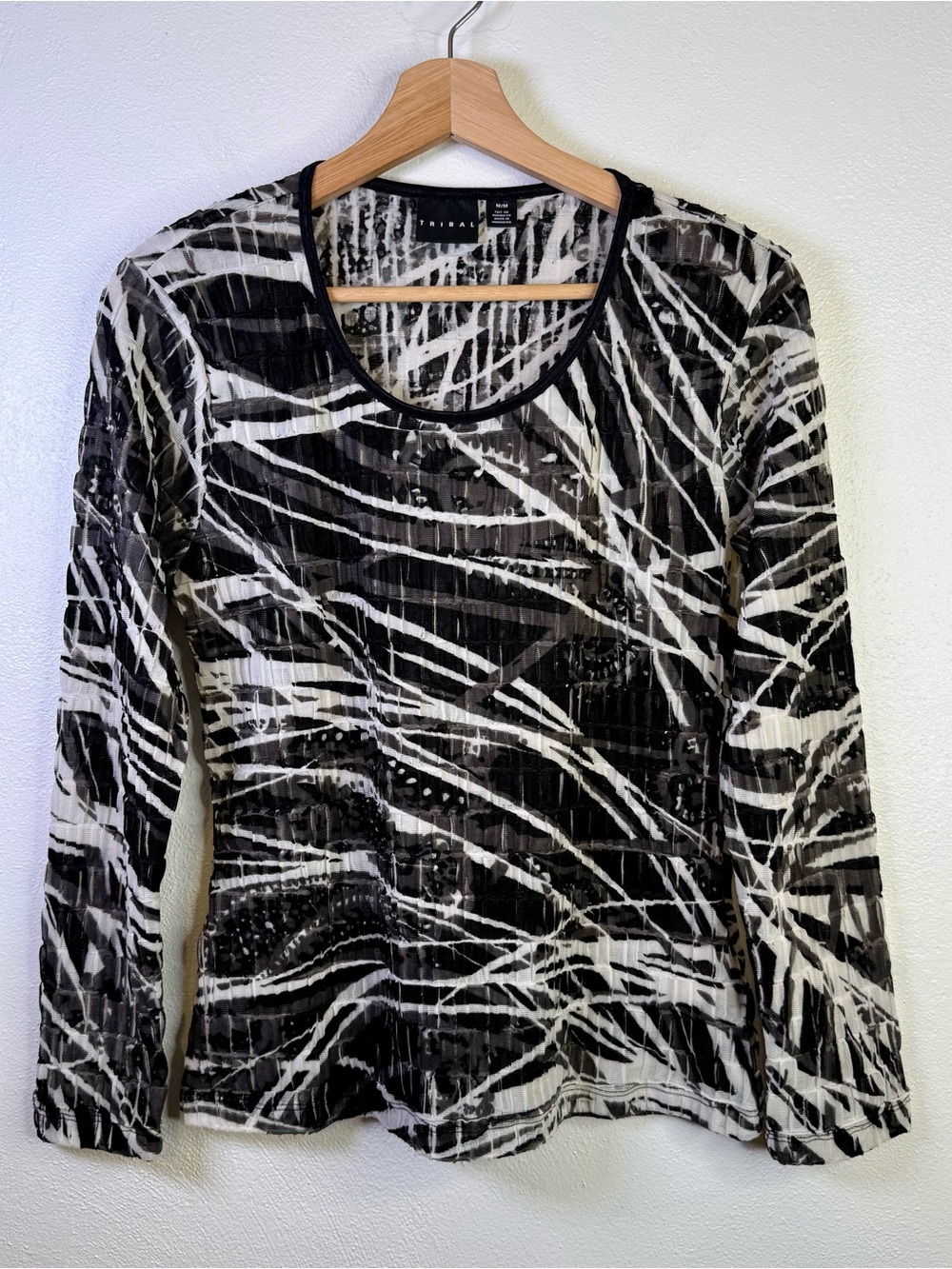 Tribal Black & White Abstract Line Print Translucent Textured Mesh Top Size Med.